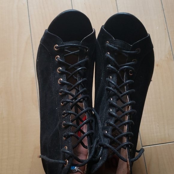 Bamboo brand heels - Picture 2 of 6